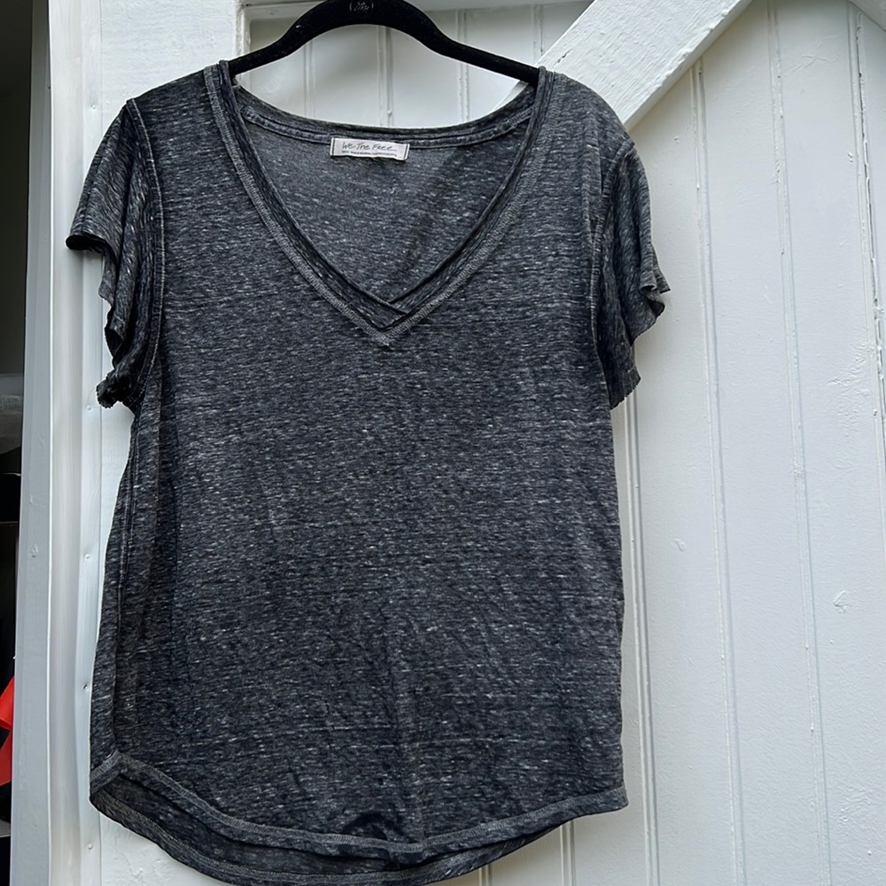We the Free vneck T-shirt. Women’s small
